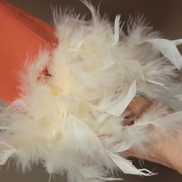 Upcycled 90s Coral Wool Blazer with Feathered Cuffs - Picture 4 of 9